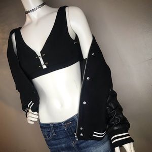 New H:ours Revolve crop top size small